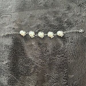 Elegant Silver Shell Bracelet